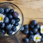 blueberries-2278921_640
